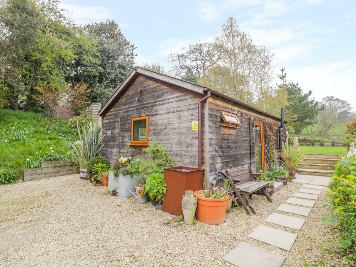 Wellinghill Lodge Cheltenham Exterior photo